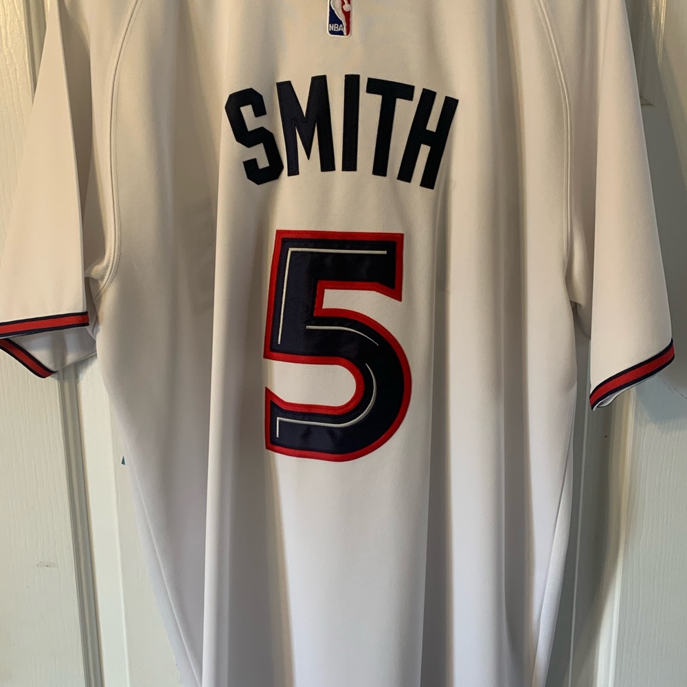 Atlanta Hawks Jersey - Picture 2 of 3